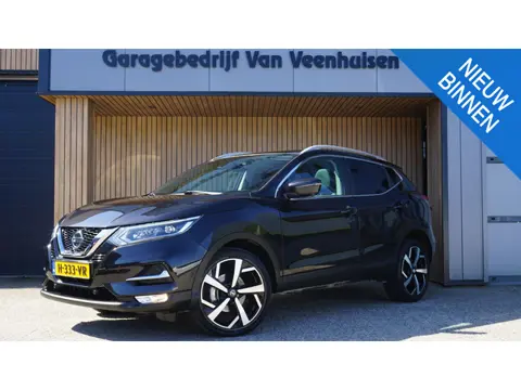 Nissan Qashqai 1.3 DIG-T 160pk Automaat Tekna Pano.Dak Leder 360-View 19inch LM LED *NL auto* 1e eig
