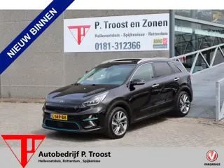 Kia e-Niro DynamicPlusLine 64 kWh Dealeronderhouden! Achteruitrijcamera/Apple carplay/Adaptieve crui