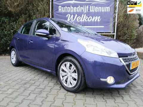 Peugeot 208 1.2 VTi Active Climate & Cruise control, NAVI Trekhaak, Metallic, enz