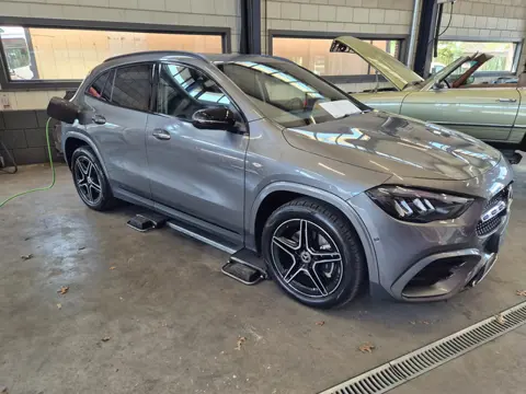 Mercedes-Benz GLA 250 E Hybrid.AMG. Night Pakket,