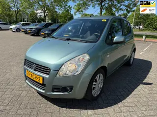 Suzuki Splash 1.0 VVT Exclusive EASSS / NAP / AIRCO / 5DRS / APK / 2 SLEUTELS / GOED ONDERHOUDEN / Z