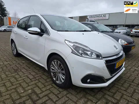 Peugeot 208 1.2 PureTech Allure AIRCO/cruise/PANORAMA
