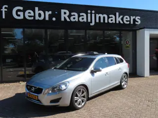 Volvo V60 2.4D6 AWD Hybrid Summum*Schuifdak*Leder*EXPORTPRIJS*