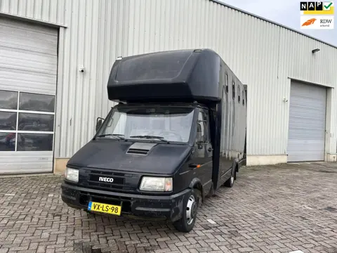 Iveco Daily 35.10D 2.8 DC DL - Schade