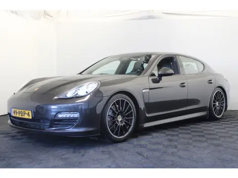 Porsche Panamera 3.6 4 |Camera|Navi| (bj 2011, automaat)