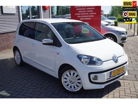 Volkswagen Up! 1.0 high up! BlueMotion / Bluetooth / Navi