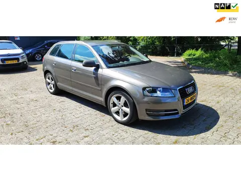 Audi A3 Sportback 1.4 TFSI Attraction Pro Line Business bj 2010 airco/navi