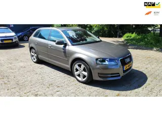 Audi A3 Sportback 1.4 TFSI Attraction Pro Line Business bj 2010 airco/navi