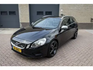 Volvo V60 1.6 T4F Kinetic Automaat leder (bj 2013)
