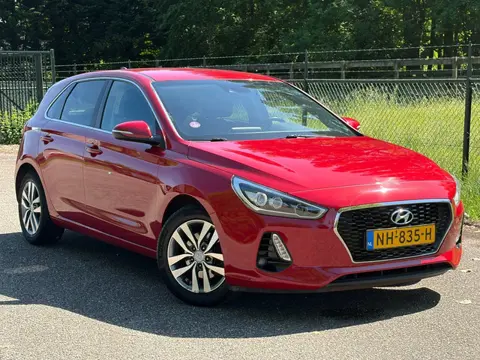 Hyundai I30 1.0 T-GDI First Edition /Xenon/Navi/Carplay/Camera/
