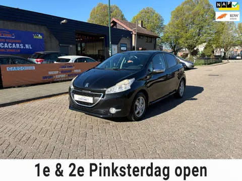 Peugeot 208 1.2 PureTech Style NIEUWE APK!