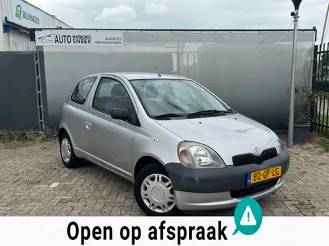 Toyota Yaris 1.0-16V VVT-i - NIEUWE APK