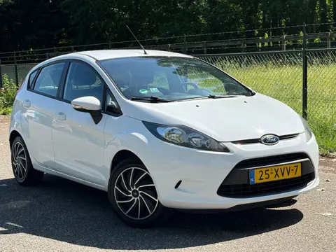 Ford Fiesta 1.25 Champion /Trekhaak/Airco/