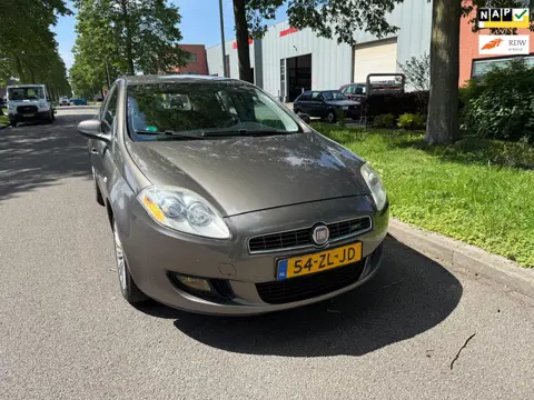 Fiat Bravo 1.4 T-Jet Corporate zeer nette auto clima apk