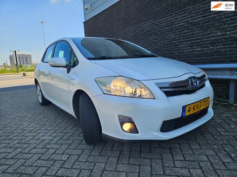 Toyota Auris 1.8 Full Hybrid Executive Business GARANTIE