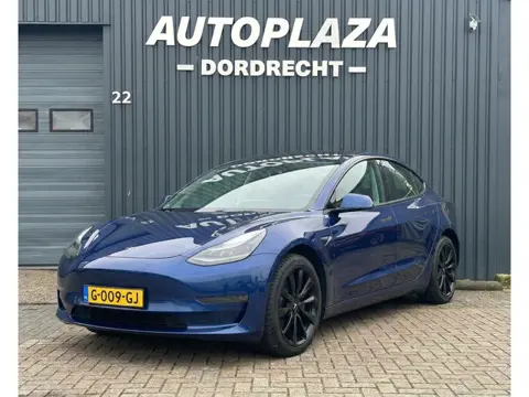 Tesla Model 3 Standard RWD Plus 60 kWh