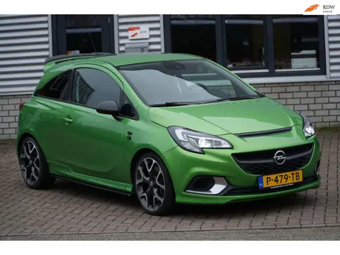 Opel Corsa 1.6 Turbo OPC MAXTON DESIGN