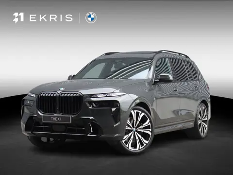 BMW X7 xDrive40i | M Sportpakket Pro | Bowers & Wilkins | Soft-Close | Panoramdak Sky Lounge |  Icon