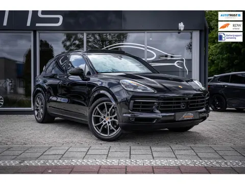 Porsche Cayenne 3.0 E-Hybrid Platinum Edition|Sportchrono|Pano|Sportuitlaat|Luchtvering|360 Cam|Trek