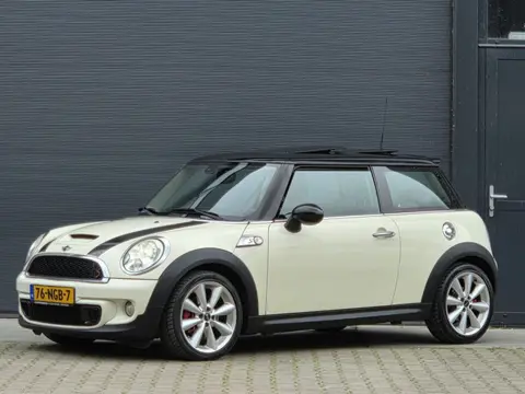 MINI Mini 1.6 Cooper S Chili nap goed onderhouden!