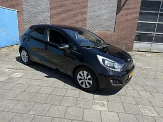 Kia Rio 1.2 CVVT ExecutiveLine Keyless starten, Multifunctioneel stuur