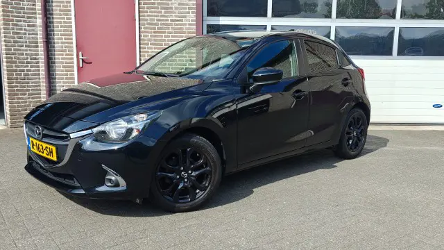 MAZDA 2 2 SKYACTIV-G 90 GT-M - Stoelverwarming - Camera - Nette auto - prijs is all in