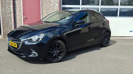 MAZDA 2 2 SKYACTIV-G 90 GT-M - Stoelverwarming - Camera - Nette auto - prijs is all in