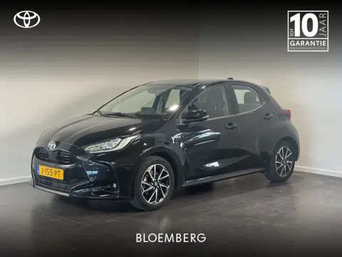 Toyota Yaris 1.5 Hybrid First Edition | Fabrieksnavi | Keyless | Camera achter |