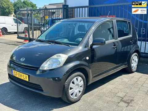 Daihatsu Sirion 2 1.0-12V Premium / AIRCO / ELEKTRISCHE RAMEN / NAP!!
