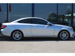 Mercedes-Benz C-Klasse Coupé 180 AUT7 Ambition AMG-LINE NAVI <<ZEER NETTE AUTO>>