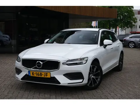 Volvo V60 2.0 B3 Momentum|Rijklaar!|PilotAssist|ACC|Camera|Stuur+Stoelverwarming|BLIS|Trekkhaak|Carp