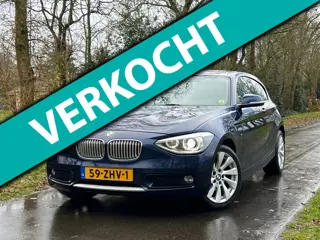 BMW 1-serie 116i Upgrade Edition | Leder + Navi + Cruise + Airco Nu € 6.999,-!!!