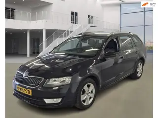 Skoda Octavia Combi 1.6 TDI Greenline NAVI PSENSOR CRUISE TREKHAAK 2 X SLEUTELS