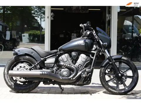 Indian Chopper Scout Bobber Limited +Tech, Incl 24 maanden Exclusive Dealer Garantie!