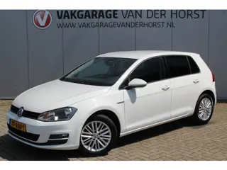 Volkswagen Golf 1.2-110pk TSI Business Edition Connected 5drs. Mooie sportieve VW Golf CUP! Stoelver