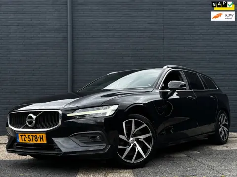 Volvo V60 2.0 T5 Momentum | Automaat | Trekhaak | Stoelverw.