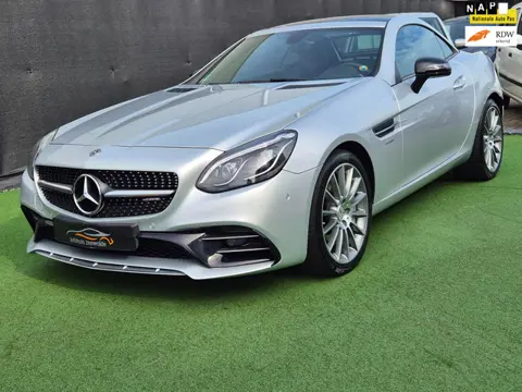 Mercedes-Benz SLC AMG 43 full led!