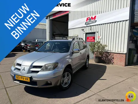 Mitsubishi Outlander 2.4 Sport 4WD Clima, pdc achter, trekhaak