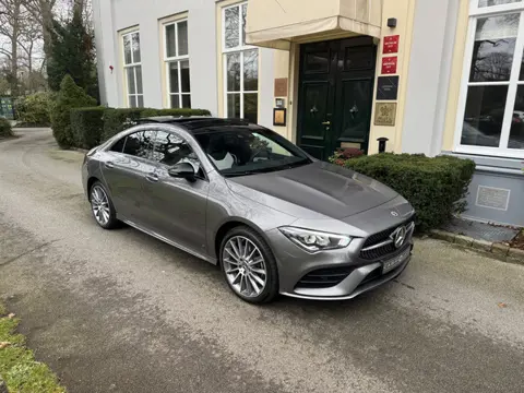 Mercedes-Benz CLA-Klasse 250 e AMG Line, Pano, Burmester