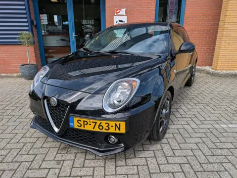 ALFA ROMEO MITO 0.9 T. AIR ECO SUPER,PDC,Cruise,Stoelverw,Navi,Dealerond.
