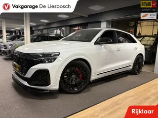 Audi Q8 60 TFSI e quattro Pro Line S Competition 489pk | Panoramadak | luchtvering | head-up | 360 c