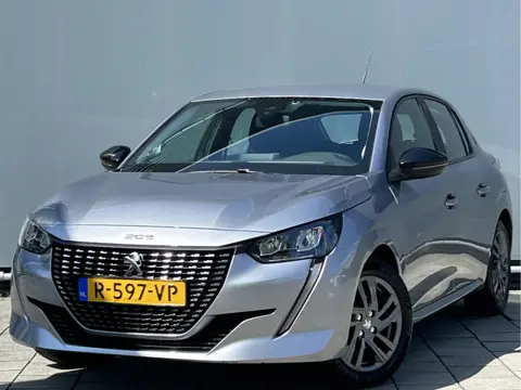 Peugeot 208 BWJ 12-2022 | 1.2 75PK Active Pack | ELEK. AIRCO | NAVI | CARPLAY | LICHTMETAAL | PDC | 