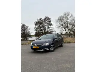 Volkswagen Passat AUTOMAAT 2.0 TSI Highline Trekhaak Org NL Stoelverw LEDER