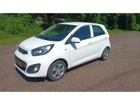 Kia PICANTO 1.0 CVVT Airco / Nieuwe apk