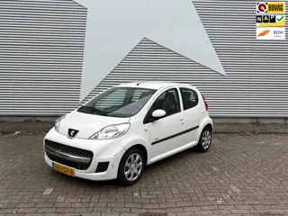 Peugeot 107 1.0-12V Millesim 200 | Carplay | APK 29-01-2027 | Airco