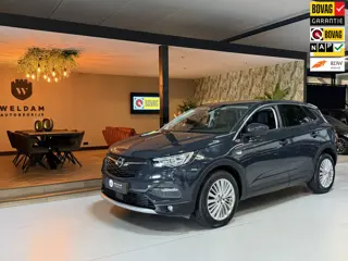 Opel Grandland X 1.2 Turbo Innovation | 2019 | NAP | NL-auto | Unieke kleur | Camera | CarPlay | LED
