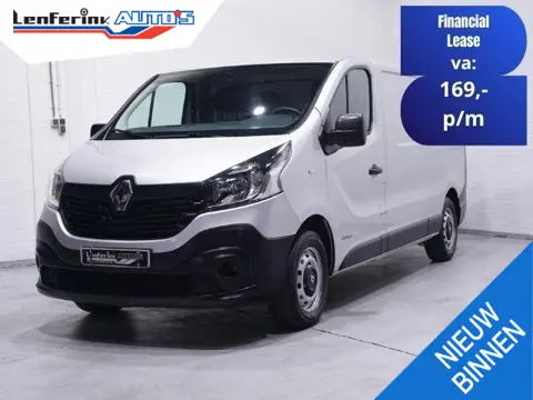 Renault Trafic 1.6 dCi 120 pk L2H1 Airco, Trekhaak Slechts 80 dkm, 3-Zits