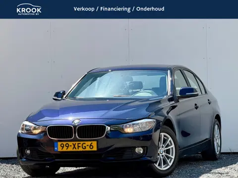 BMW 3-serie 320i Executive | 2012 | Automaat | Dealer onderhouden |