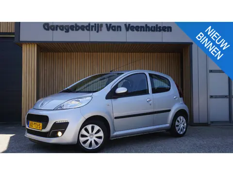 Peugeot 107 1.0 75pk Automaat Active Premium Pack 5Drs Airco LED Radio/CD Elek.pakket *NL auto* 1003