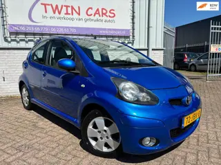 Toyota Aygo 1.0-12V Dynamic Blue 5drs Airco